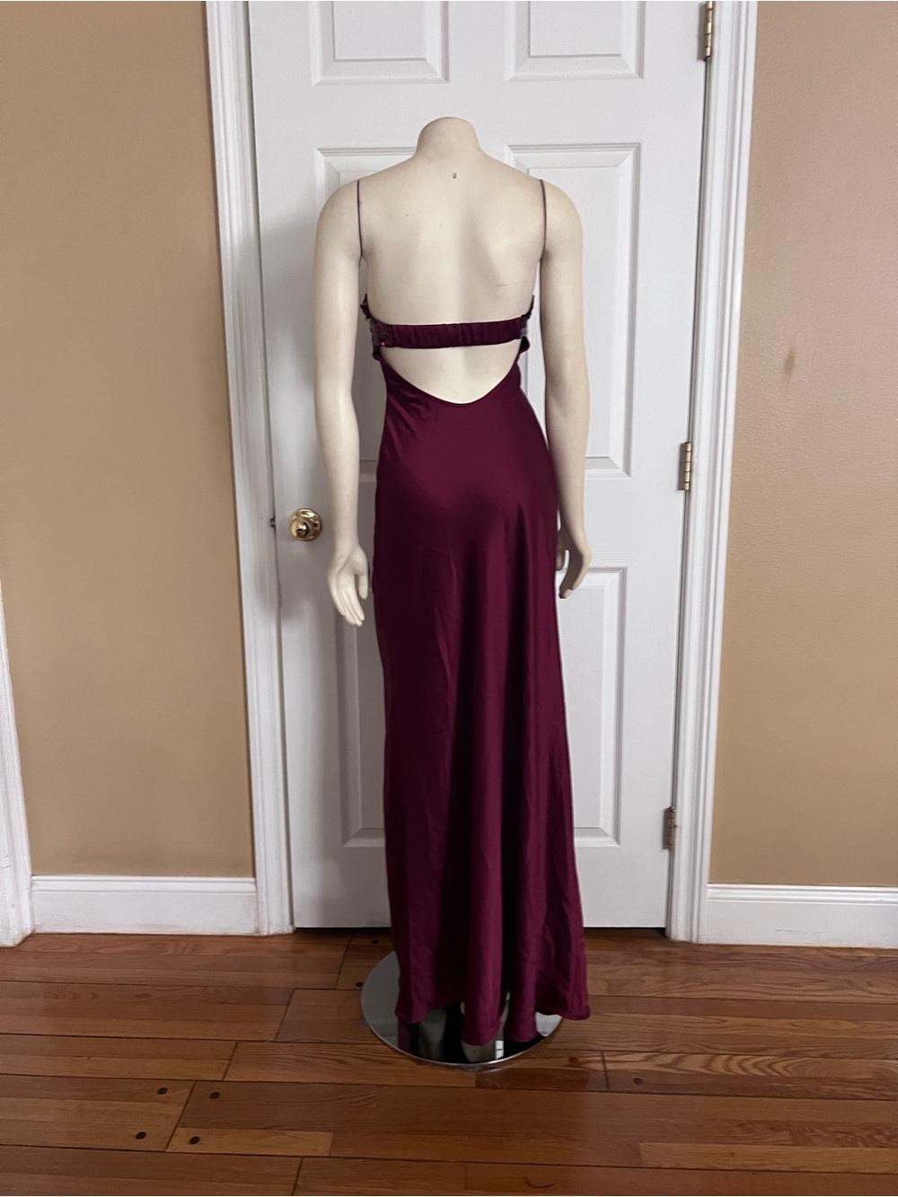 See The Vision Sequin Bust Strapless Maxi Dress Burgundy - Picture 14 of 14